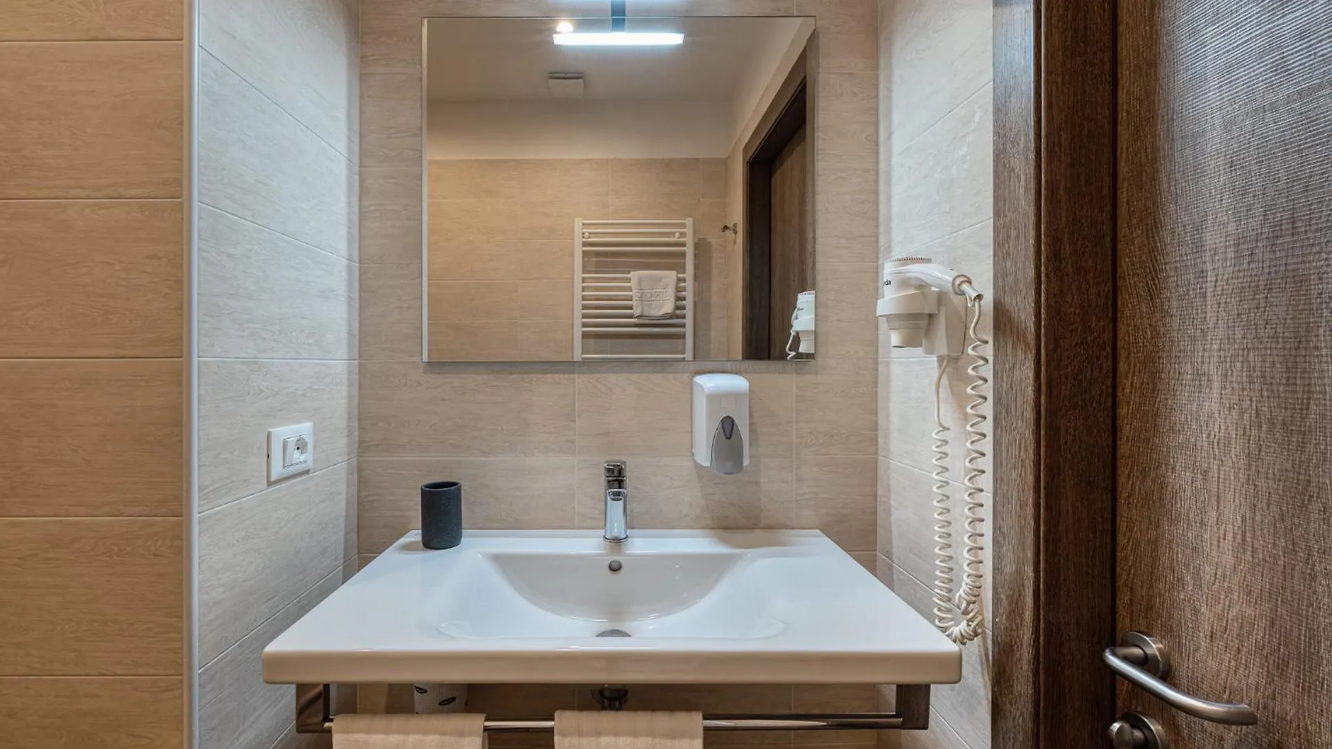 Hotel Ristorante Il Caminetto Diano Marina