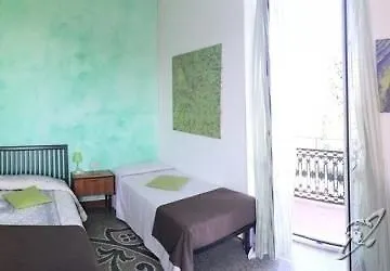 Hotel Ristorante Il Caminetto Diano Marina 2*,