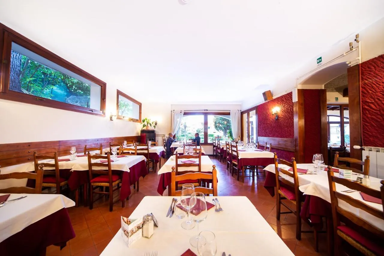 Hotel Ristorante Il Caminetto Diano Marina