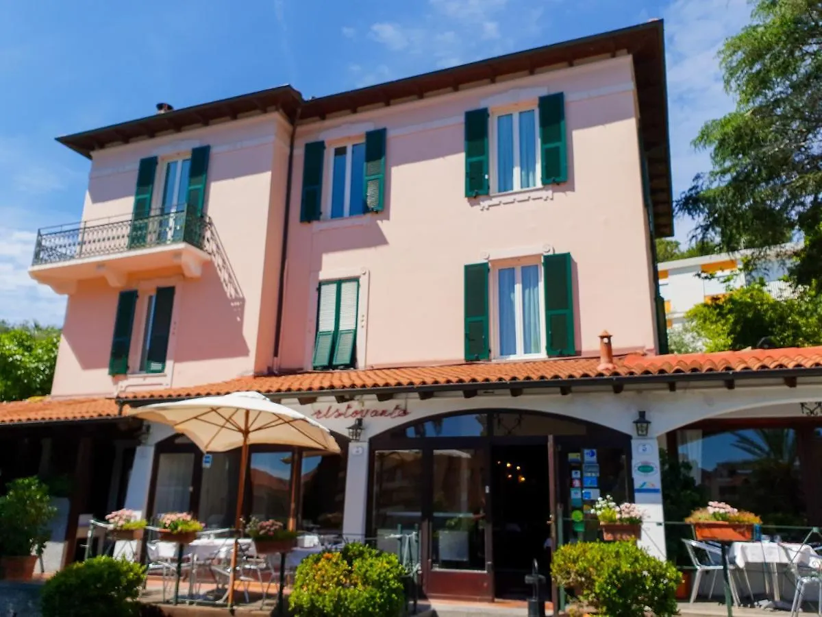 Hotel Ristorante Il Caminetto Diano Marina